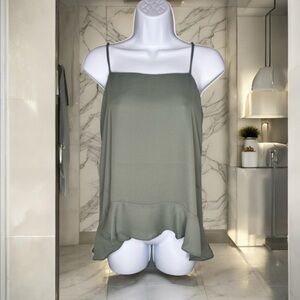 ☀️Krisa REVOLVE Moss Green Ruffle Hem  Sleeveless Camisole Top Size XS NWT